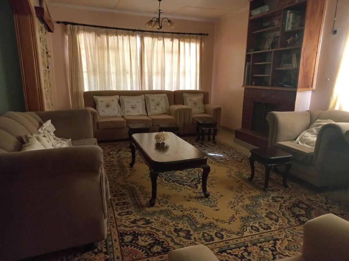 Kuniville Guest House Nyeri Dış mekan fotoğraf