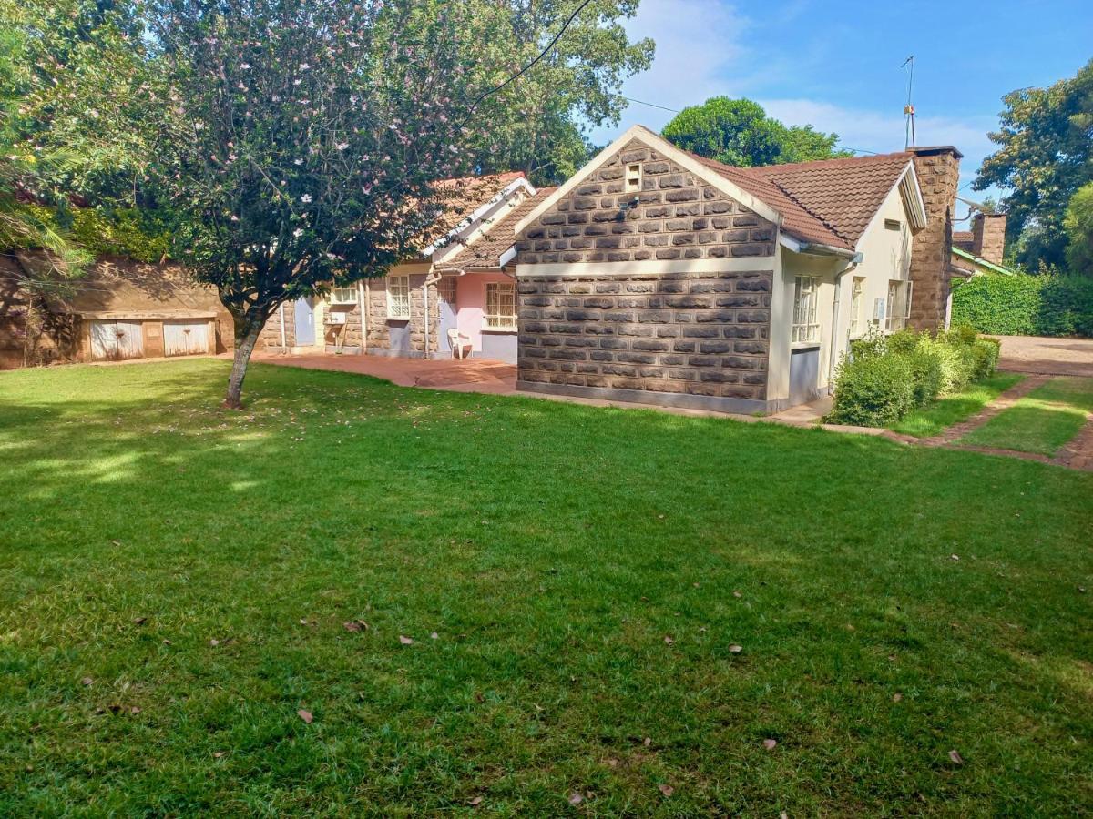 Kuniville Guest House Nyeri Dış mekan fotoğraf