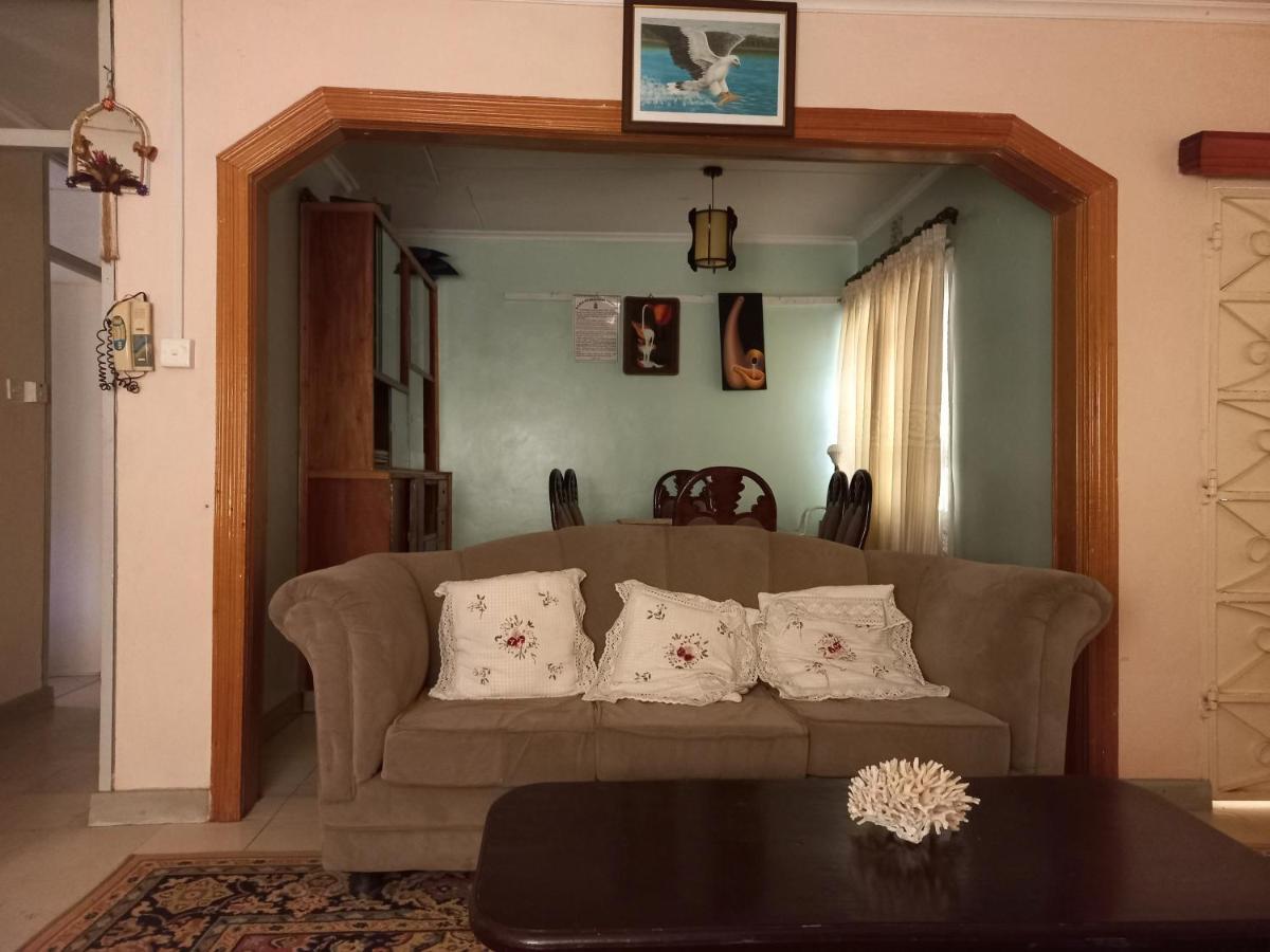 Kuniville Guest House Nyeri Dış mekan fotoğraf