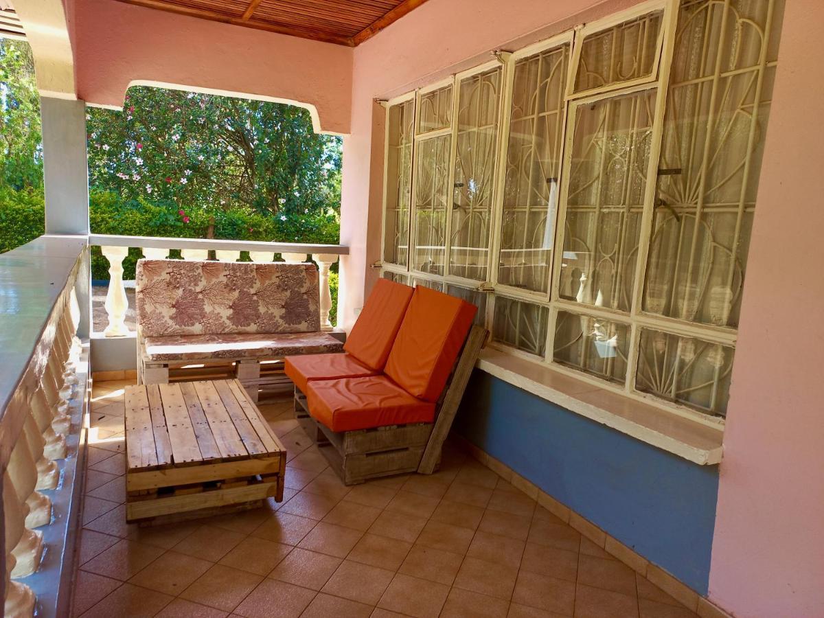 Kuniville Guest House Nyeri Dış mekan fotoğraf